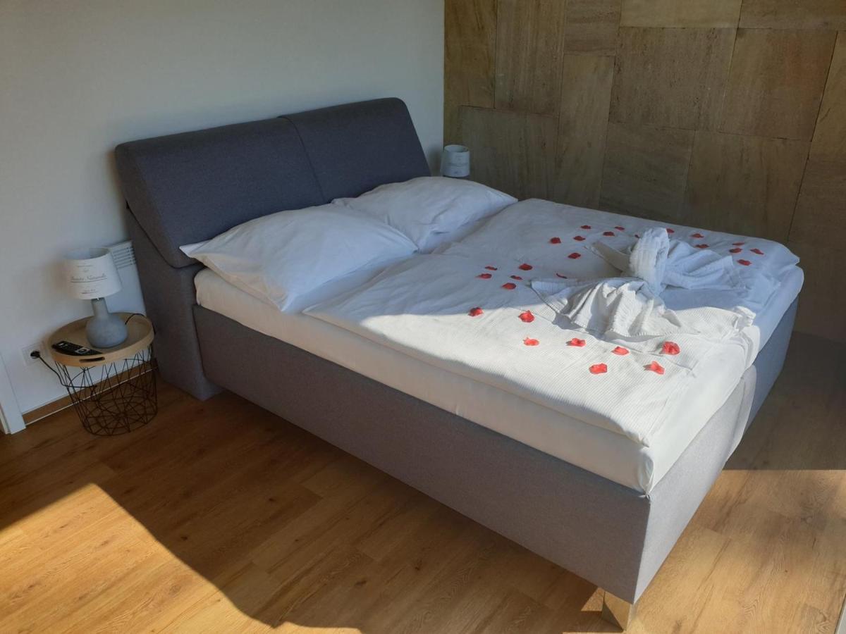 Ea Hotel Kraskov Stary Dvur Luaran gambar
