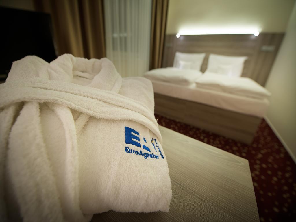 Ea Hotel Kraskov Stary Dvur Bilik gambar