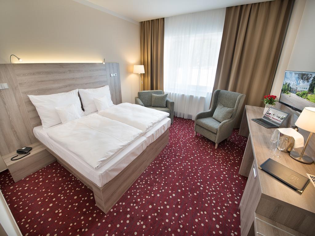 Ea Hotel Kraskov Stary Dvur Bilik gambar